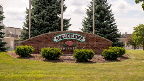 J.M. Smucker feels the bite in pet food in tough retail climate